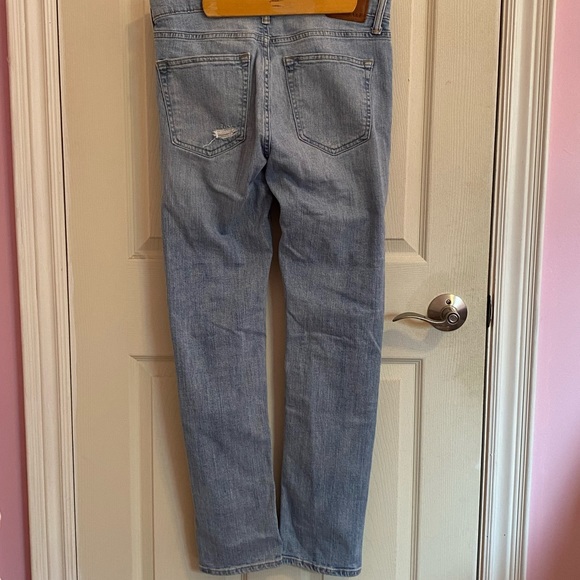 ✨3/$40✨ A&F Athletic Skinny Stretch Abercrombie Jeans - Picture 2 of 5